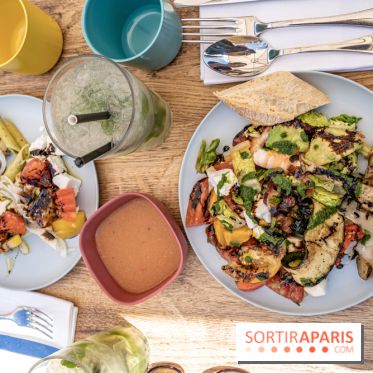 La plage et le brunch EffetMer de la Maison Louveciennes 