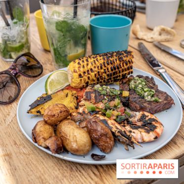 La plage et le brunch EffetMer de la Maison Louveciennes 