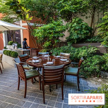La terrasse du Royal Monceau en mode estivale
