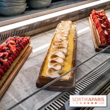 La Samaritaine se dévoile, Ernest