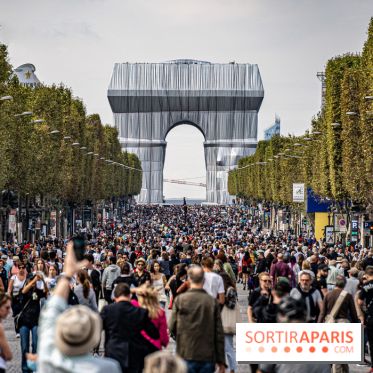 Champs Elysées piéton et Arc de Triomphe empaqueté