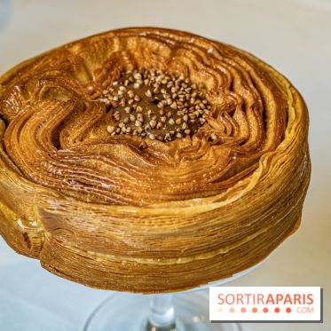 La Bûche de Noël du Shangri-La Paris par Maxence Barbot 2021 et sa galette des rois 2022
