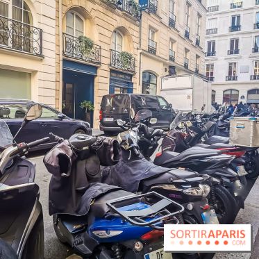scooter voiture stationnement visuel actualités