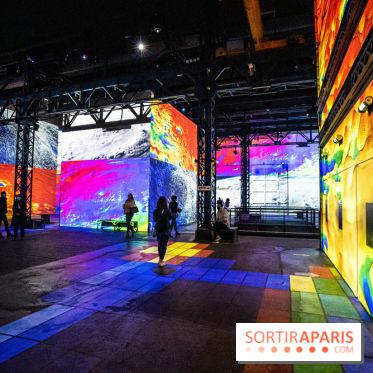 Photos : Destination Cosmos à l'Atelier des Lumières