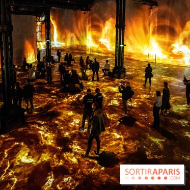 Photos : Destination Cosmos à l'Atelier des Lumières