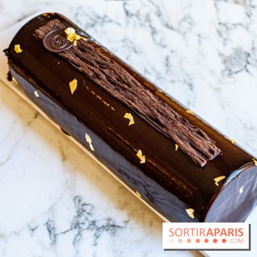 Photos : Les bûches de Noël du Royal Monceau par Quentin Lechat 2021