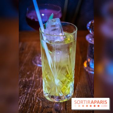 Lovebird : cocktails astrologiques et cuisine de saison à Paris