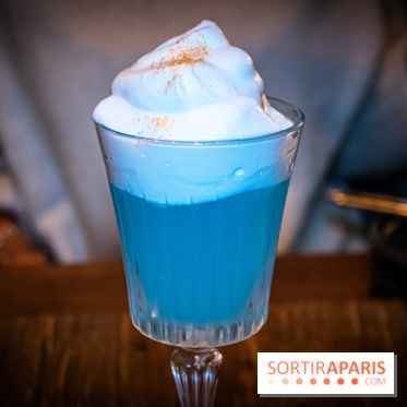 Lovebird : cocktails astrologiques et cuisine de saison à Paris