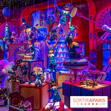 Inauguration des Vitrines de Noël des Galeries Lafayette 2021, les photos