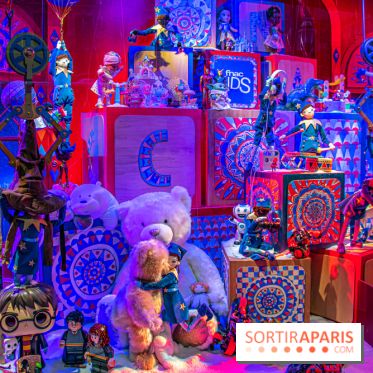 Inauguration des Vitrines de Noël des Galeries Lafayette 2021, les photos