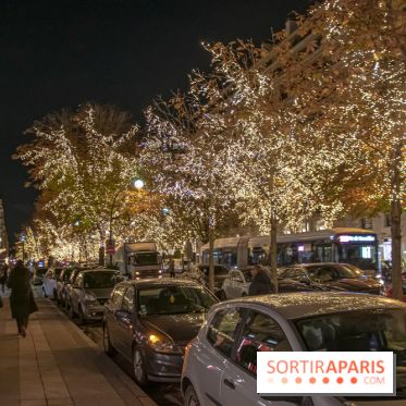 Illuminations de Noël 2021 de l'avenue Montaigne : nos photos
