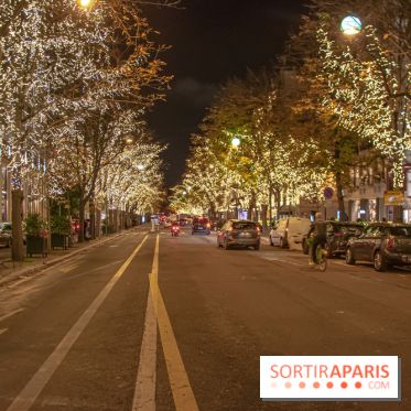 Illuminations de Noël 2021 de l'avenue Montaigne : nos photos