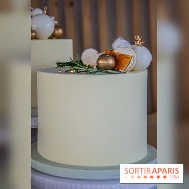 Bûche 2021 Candy Paradis