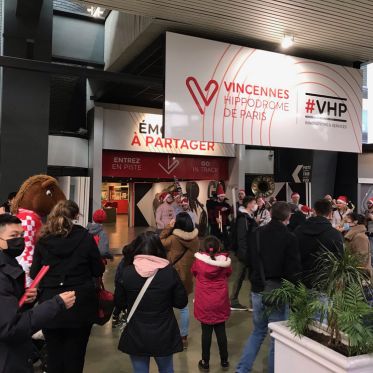 Un dimanche exceptionnel au bord des pistes hippiques ! 