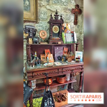 L'Esprit du Chaudron, le repaire des sorcières parisiennes