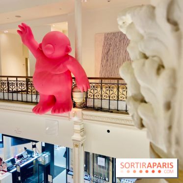 Philippe Katerine s'empare du Bon Marché à Paris : un programme haut en couleurs et plein d'humour