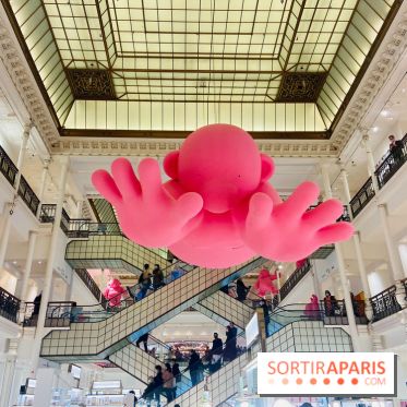 Philippe Katerine s'empare du Bon Marché à Paris : un programme haut en couleurs et plein d'humour