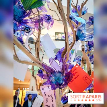 Les bouteilles à la mer, l'exposition poétique et florale autour de la pollution à Beaugrenelle