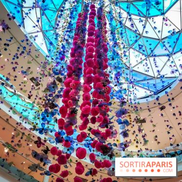 Les bouteilles à la mer, l'exposition poétique et florale autour de la pollution à Beaugrenelle