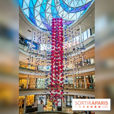 Les bouteilles à la mer, l'exposition poétique et florale autour de la pollution à Beaugrenelle
