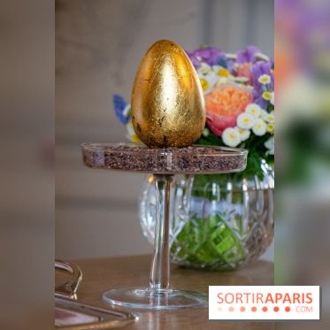 La cloche de Pâques 2022 de l'hôtel de Crillon