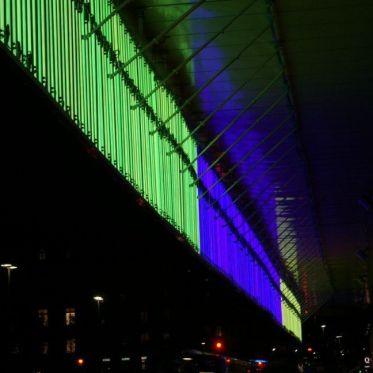 Le BHV illuminé par Beth Ditto et Jean-Charles de Castelbajac - Noël 2009