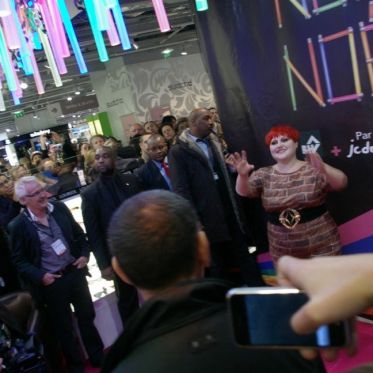 Le BHV illuminé par Beth Ditto et Jean-Charles de Castelbajac - Noël 2009