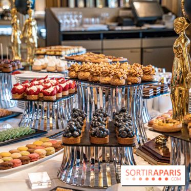 Photos : le Brunch royal du café de la Paix