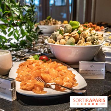 Photos : le Brunch royal du café de la Paix