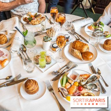 Photos : le Brunch royal du café de la Paix