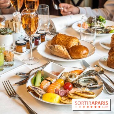 Photos : le Brunch royal du café de la Paix