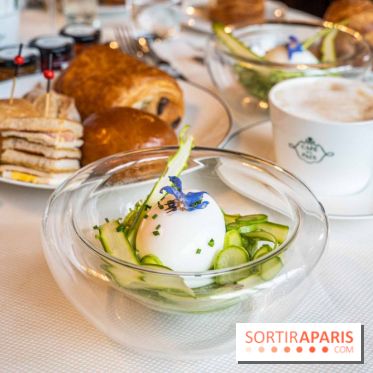 Photos : le Brunch royal du café de la Paix