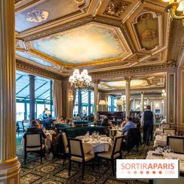 Photos : le Brunch royal du café de la Paix