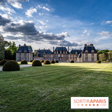 Le Château de Breteuil, ses jardins remarquables et contes de Perrault 