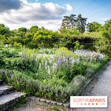 Le Château de Breteuil, ses jardins remarquables et contes de Perrault 