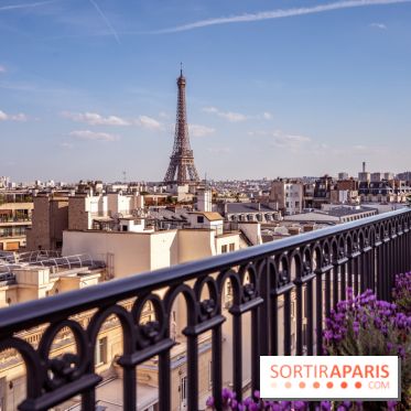 Le bar en Rooftop du Peninsula en photo