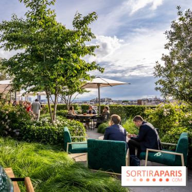 Le jardin estival sur les terrasses du cheval Blanc