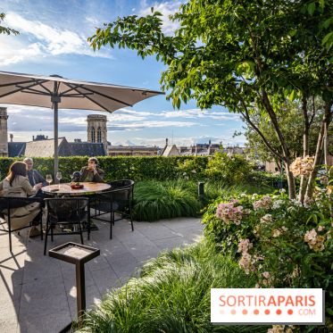 Le jardin estival sur les terrasses du cheval Blanc