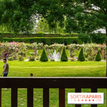 La Roseraie du Parc Lebaudy sur l'Ile de Puteaux