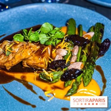 Babor, le dîner-croisière by Mohamed Cheick sur le Diamand Bleu