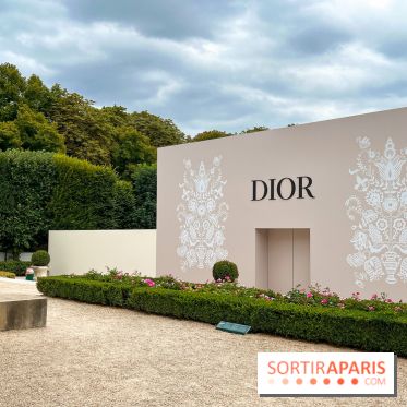 Scénographie défilé Dior Haute Couture Automne/Hiver 2022-2023 