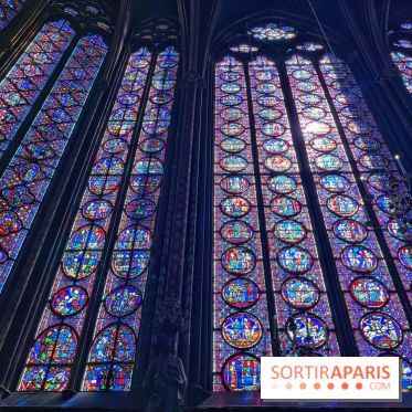 La Sainte-Chapelle et ses 1113 vitraux, un véritable joyau gothique à Paris