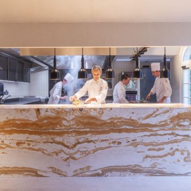 Les Etangs de Corot, l'hôtel, SPA, café et restaurant, s'offre un nouveau visage