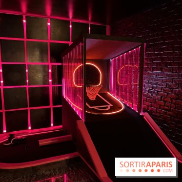 Mad Golf, le premier mini-golf indoor à l'ambiance rétro et insolite au cœur de Paris