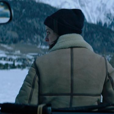 Seule, le thriller d'espionnage avec Asia Argento et Jeanne Balibar 