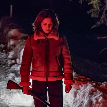 Seule, le thriller d'espionnage avec Asia Argento et Jeanne Balibar 