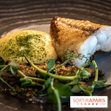 Sphère restaurant Paris 8e -queue de lotte rôtie - poireaux crayon -espuma beurre noisette