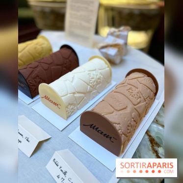 Bûches 2022 MAM - Bûche vanille caramel