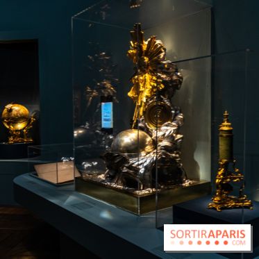 Exposition Louis XV au Château de Versailles - microscope tripode - claude-siméon passemant