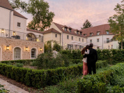 Les fêtes de Noël au Dolce Versailles - Dolce by Wyndham Versailles, Domaine du Montcel   Village des Arts night (8) web